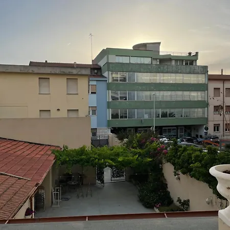 La בית הארחה